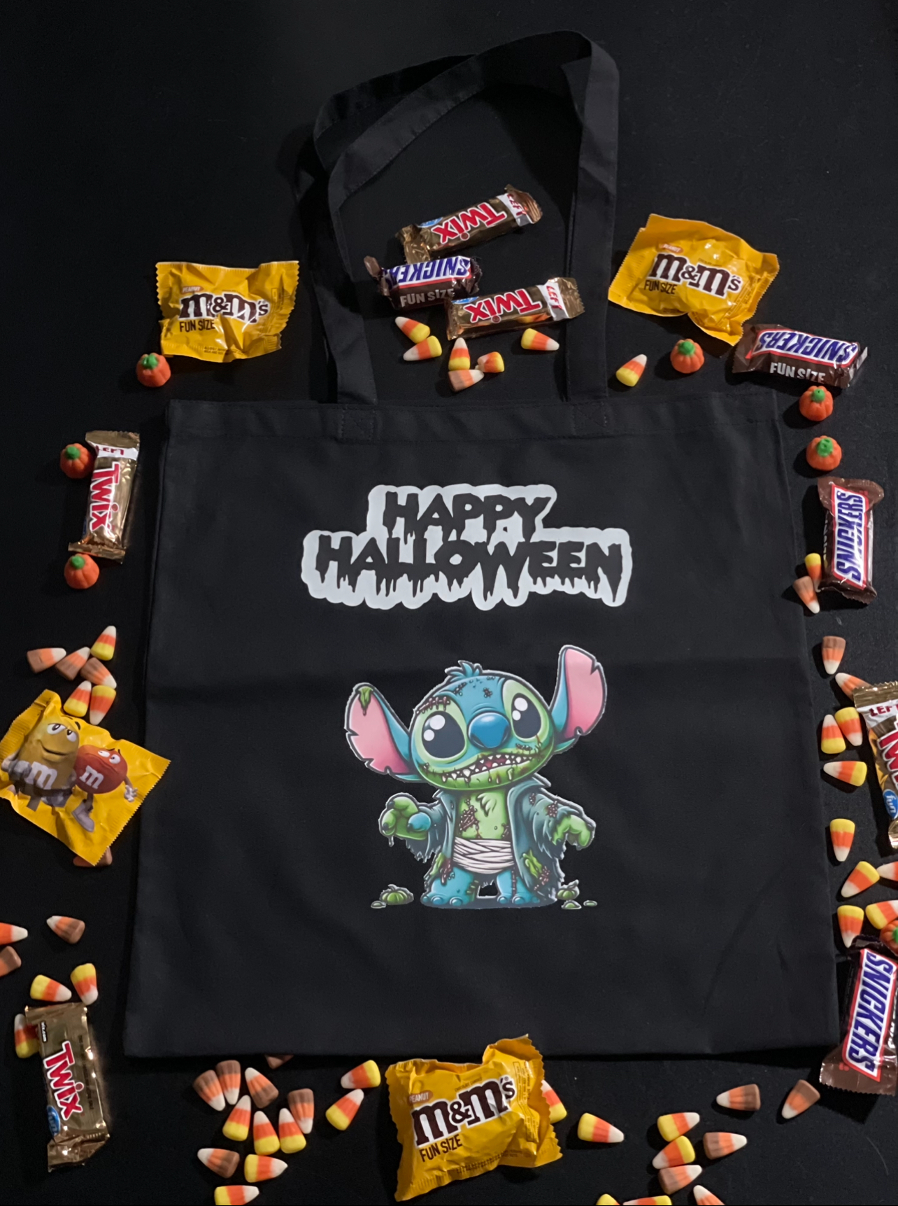 Glow-in-the-dark Halloween bag design